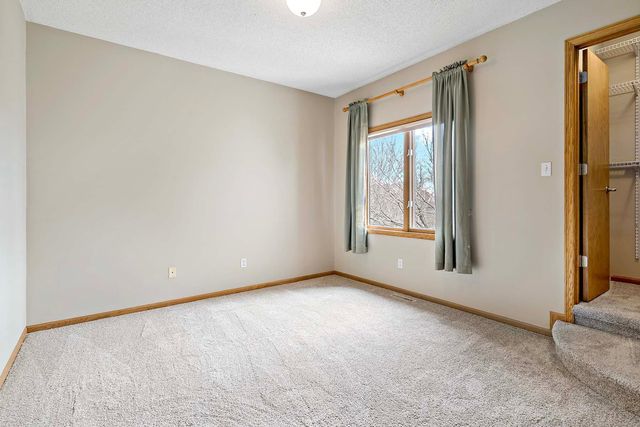 17126 Jonathan Court, Lakeville, MN 55044