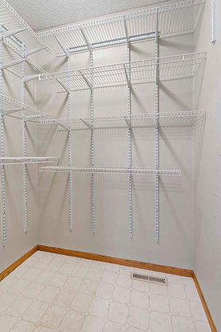 17126 Jonathan Court, Lakeville, MN 55044