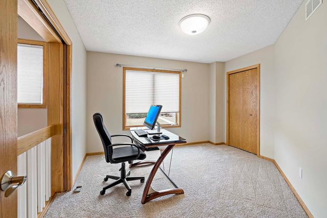 17126 Jonathan Court, Lakeville, MN 55044