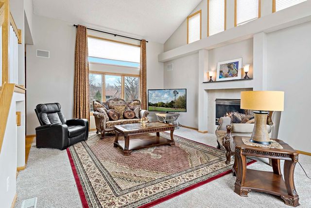 17126 Jonathan Court, Lakeville, MN 55044