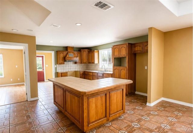 408 Union Avenue, Mission, TX 78572