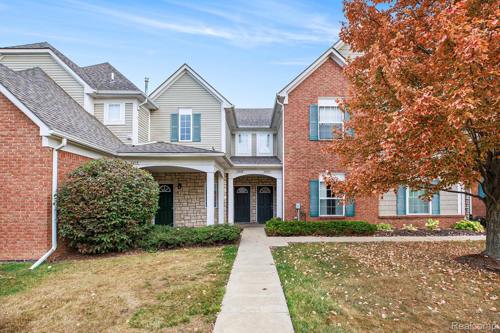 2231 Marissa Way, Shelby Charter Township, MI 48316