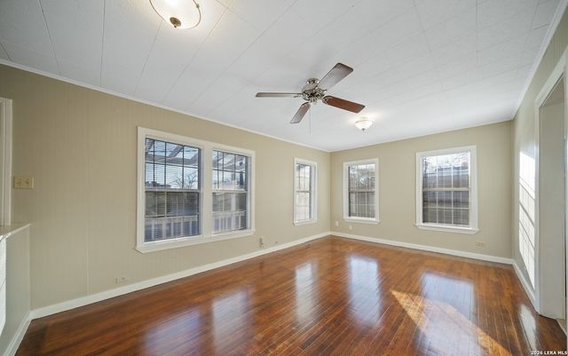 103 Cosgrove Street, San Antonio, TX 78210