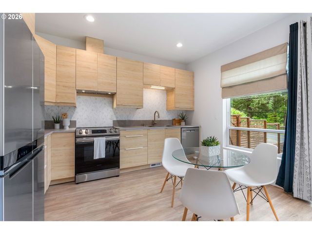 361 Nw FRANK JOHNS Rd, Stevenson, WA 98648