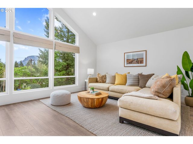 361 Nw FRANK JOHNS Rd, Stevenson, WA 98648