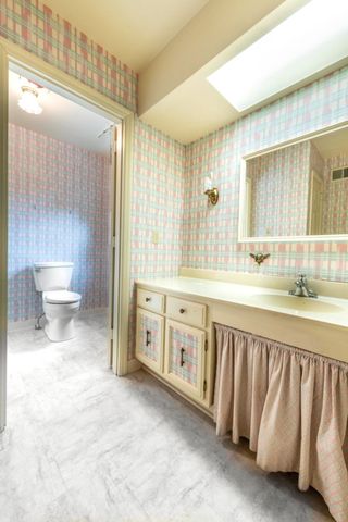 2092 Bridgeport Drive, Lexington, KY 40502