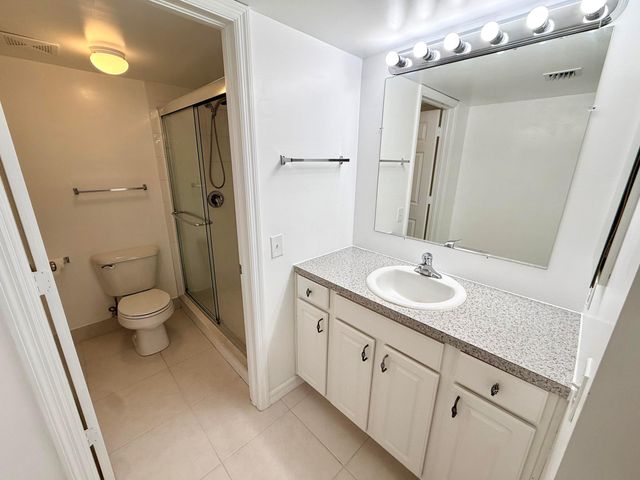 1105 Bahama Bend B1, Coconut Creek, FL 33066