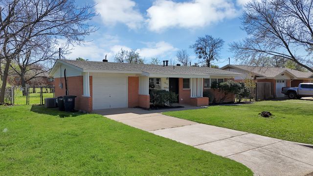 1617 Grantland Circle, Fort Worth, TX 76112