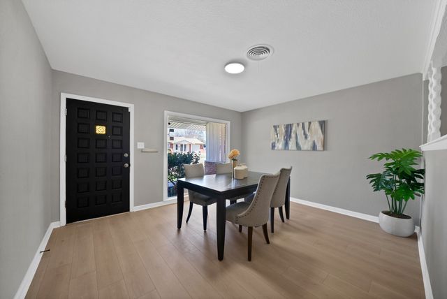 1617 Grantland Circle, Fort Worth, TX 76112