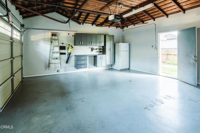 1547 Coolidge Avenue, Pasadena, CA 91104