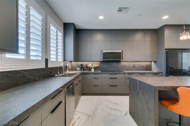 8615 Jerlyn Street, Las Vegas, NV 89113