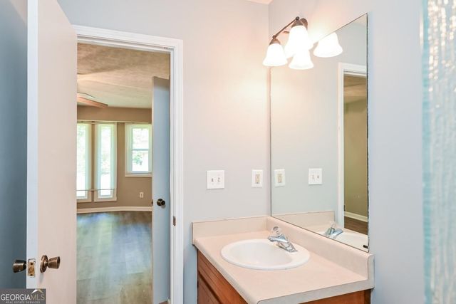 3039 Jonathan Court, Snellville, GA 30039