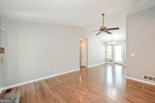 3039 Jonathan Court, Snellville, GA 30039