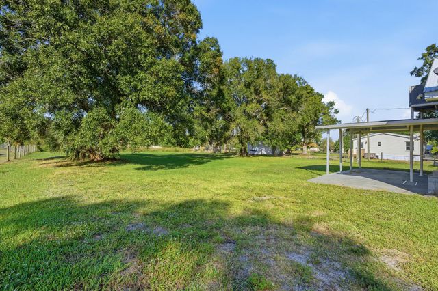 3765 SW 13th Terrace, Okeechobee, FL 34974