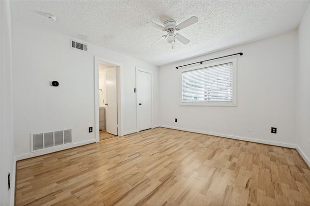 5505 Live Oak Street 105, Dallas, TX 75206