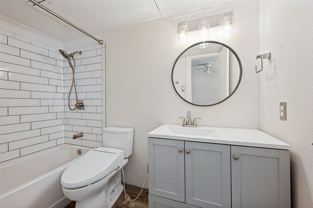 5505 Live Oak Street 105, Dallas, TX 75206