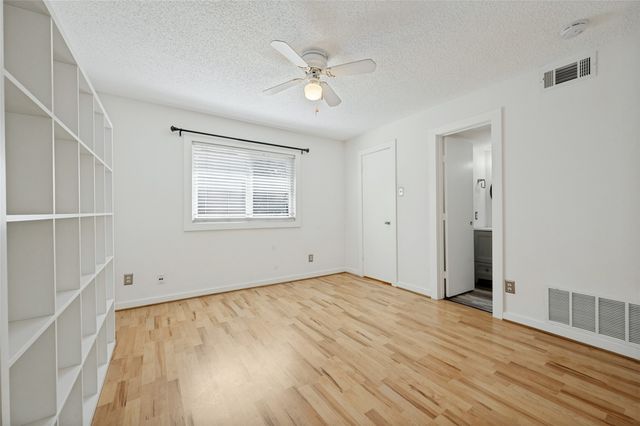5505 Live Oak Street 105, Dallas, TX 75206