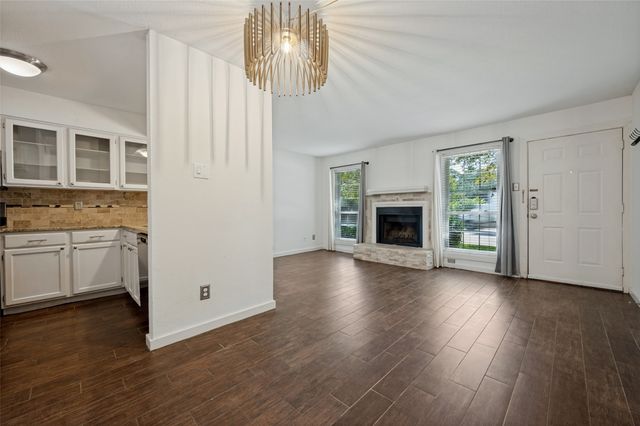 5505 Live Oak Street 105, Dallas, TX 75206