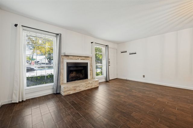 5505 Live Oak Street 105, Dallas, TX 75206