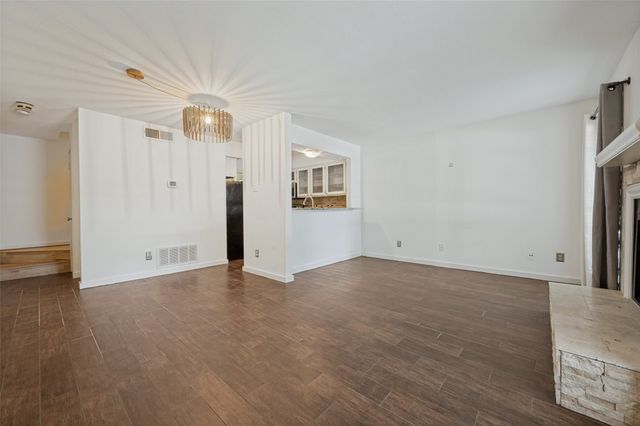 5505 Live Oak Street 105, Dallas, TX 75206