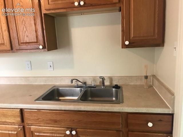 831 E Las Animas Street, Colorado Springs, CO 80903