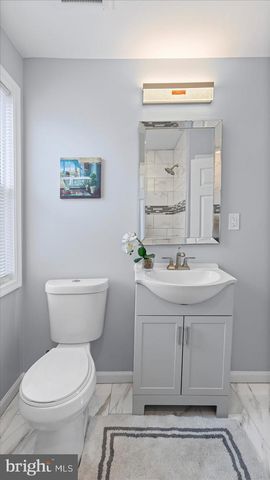 5427 THE ALAMEDA, Baltimore, MD 21239