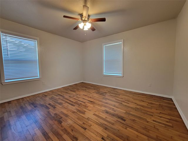 1335 Richard Street, Mesquite, TX 75149