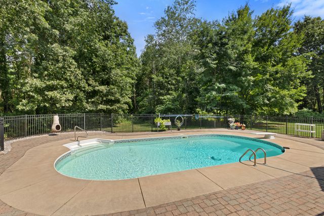 10720 W L Avenue, Kalamazoo, MI 49009