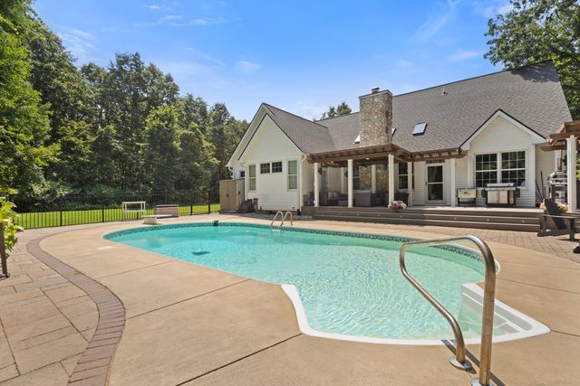 10720 W L Avenue, Kalamazoo, MI 49009