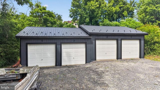 670 SUSQUEHANNA TRL, Northumberland, PA 17857