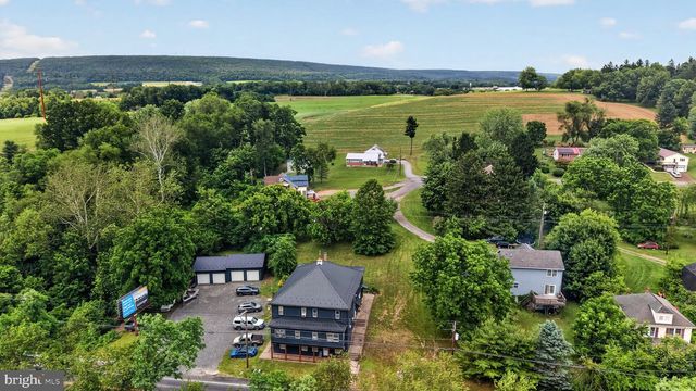 670 SUSQUEHANNA TRL, Northumberland, PA 17857