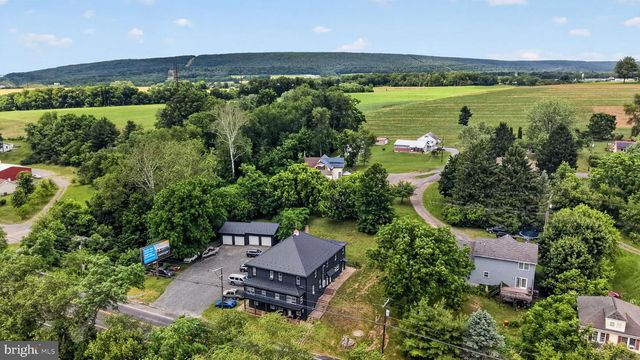 670 SUSQUEHANNA TRL, Northumberland, PA 17857