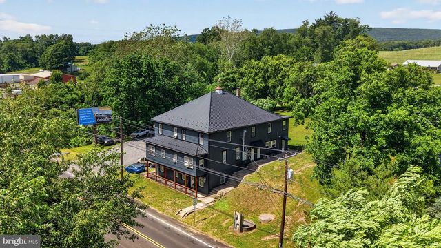 670 SUSQUEHANNA TRL, Northumberland, PA 17857