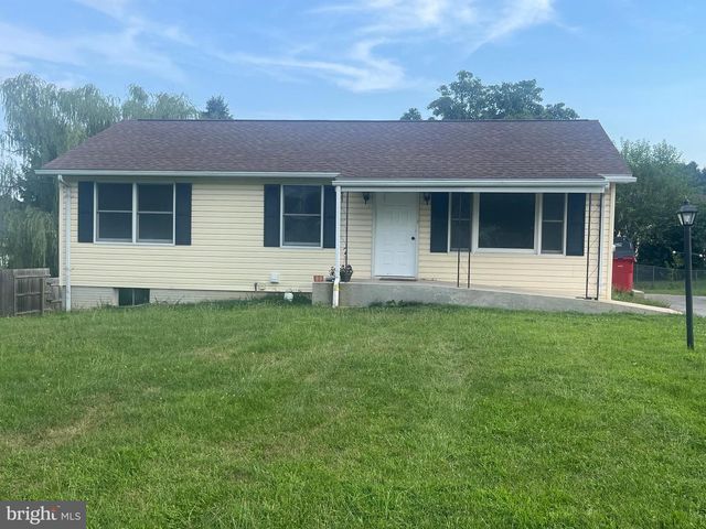 8774 OXFORD CIRCLE, Waynesboro, PA 17268