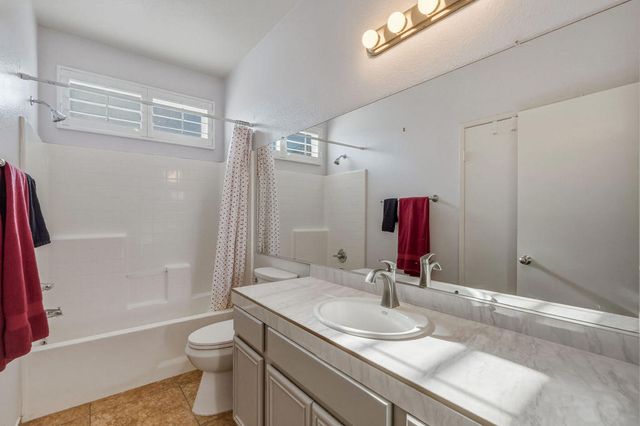 992 Mira Grande, Palm Springs, CA 92262