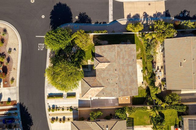 992 Mira Grande, Palm Springs, CA 92262