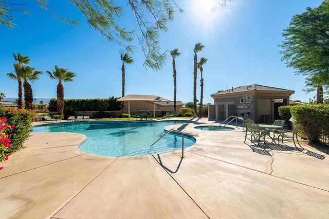 992 Mira Grande, Palm Springs, CA 92262