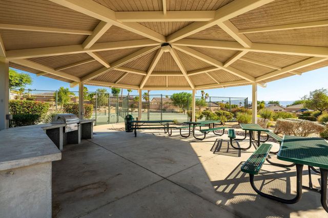 992 Mira Grande, Palm Springs, CA 92262