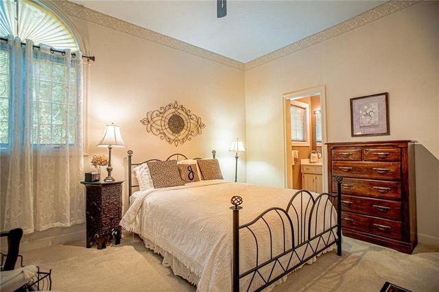 12668 Sherwood Drive, Leawood, KS 66209