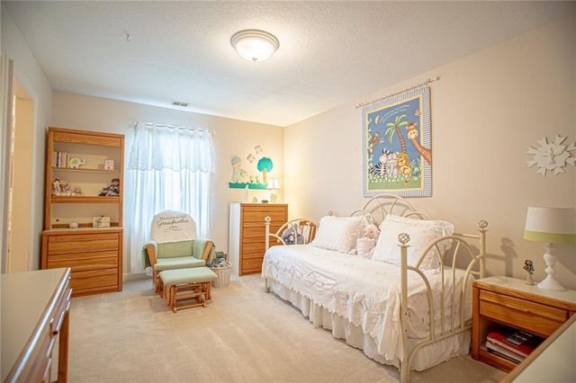 12668 Sherwood Drive, Leawood, KS 66209