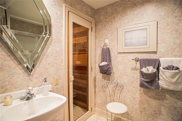 12668 Sherwood Drive, Leawood, KS 66209