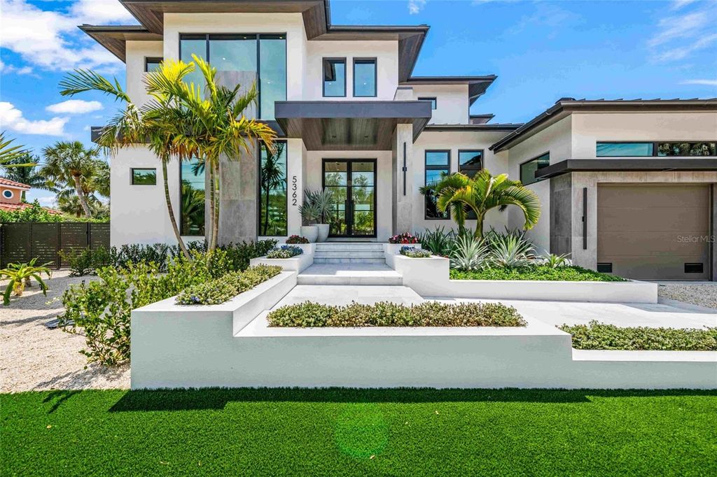 7233 PINE NEEDLE ROAD, Sarasota, FL 34242