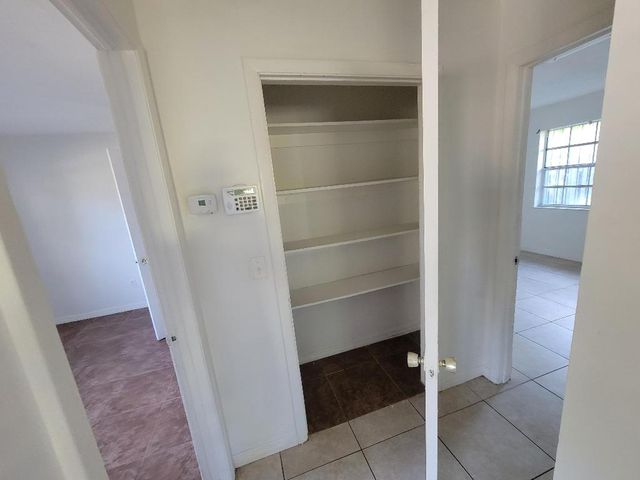 4901 Spruce Avenue SE, West Palm Beach, FL 33407