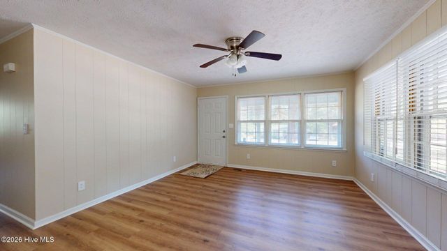 1240 W Michigan Avenue, Southern Pines, NC 28387