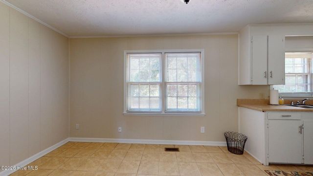 1240 W Michigan Avenue, Southern Pines, NC 28387