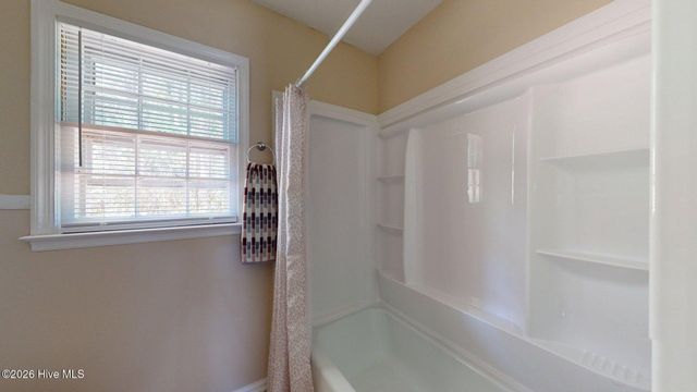1240 W Michigan Avenue, Southern Pines, NC 28387