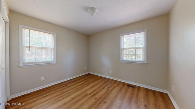 1240 W Michigan Avenue, Southern Pines, NC 28387