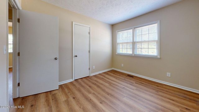 1240 W Michigan Avenue, Southern Pines, NC 28387