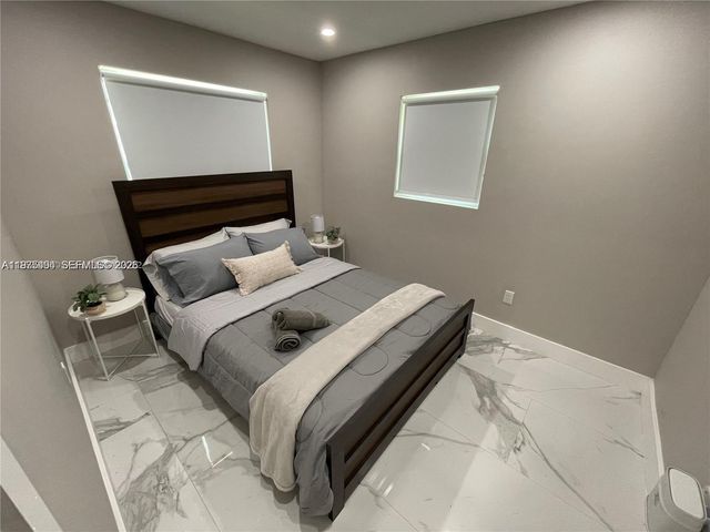 4910 SW 28th Ter 3, Dania Beach, FL 33312