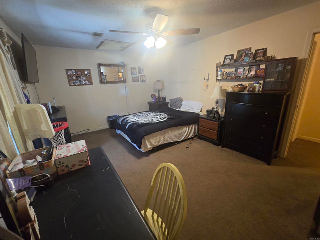 8408 Griggs Rd, Pine Bluff, AR 71603